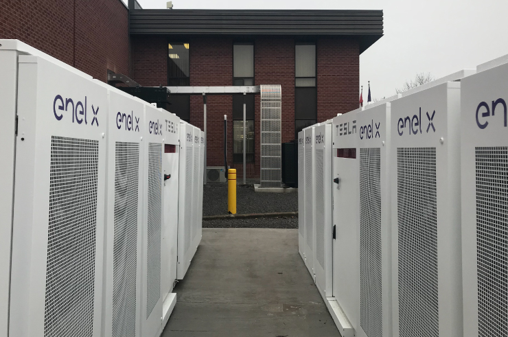 Battery Energy Storage Solutions For Businesses | Enel X