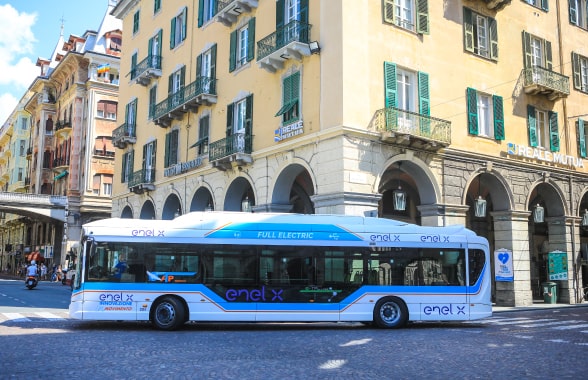 Transporte público eléctrico