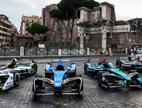Macchine di Formula E Roma